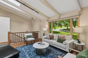 2700 Kyle Ave N, Golden Valley, MN 55422 - Photo 7
