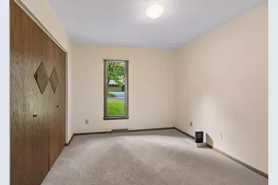 2700 Kyle Avenue N, Golden Valley, MN 55422 - Photo 25
