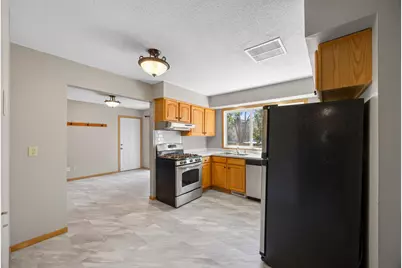 6117 W 105th Street, Bloomington, MN 55438 - Photo 7