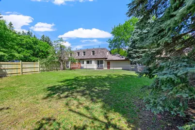 6117 W 105th Street, Bloomington, MN 55438 - Photo 31