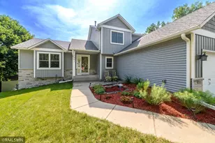 1521 Earle Way, Burnsville, MN 55306 - Photo 5
