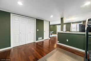 1521 Earle Way, Burnsville, MN 55306 - Photo 45