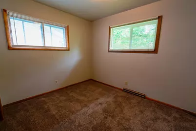 1107 17th Street S, Moorhead, MN 56560 - Photo 9