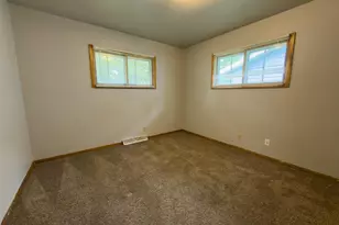 1107 17th St S, Moorhead, MN 56560 - Photo 9