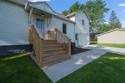 410 2nd Street NW, Melrose, MN 56352 - Photo 5