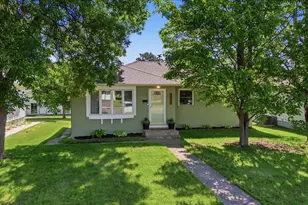 3926 3rd Ave E, Hibbing, MN 55746 - Photo 41