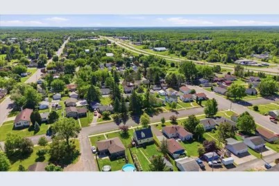 3926 3rd Avenue E, Hibbing, MN 55746 - Photo 43