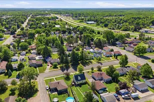 3926 3rd Ave E, Hibbing, MN 55746 - Photo 43