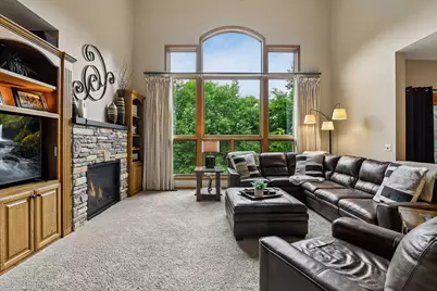 8796 Horizon Ridge, Victoria, MN 55386 - Photo 5