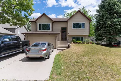 2858 26th Street Circle S, Moorhead, MN 56560 - Photo 3