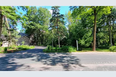 303 Hazel Street W, Stillwater, MN 55082 - Photo 31