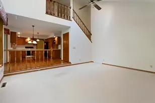 303 Hazel St W, Stillwater, MN 55082 - Photo 7