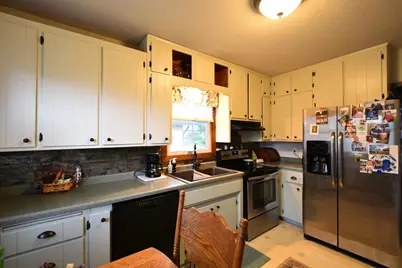 501 1st Avenue SE, Pine Island, MN 55963 - Photo 5