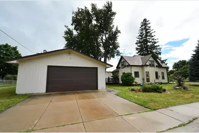 501 1st Avenue SE, Pine Island, MN 55963 - Photo 1