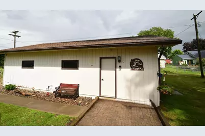 501 1st Avenue SE, Pine Island, MN 55963 - Photo 25