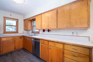 134 Haynes St, Mankato, MN 56001 - Photo 5