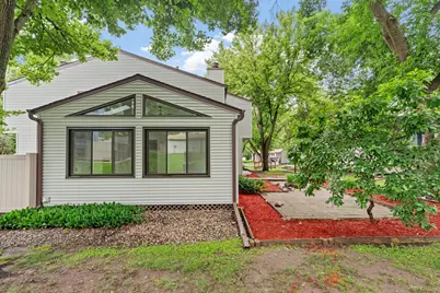 6383 Saint Johns Drive, Eden Prairie, MN 55346 - Photo 3