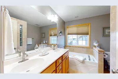 21376 Hytrail Circle, Lakeville, MN 55044 - Photo 25