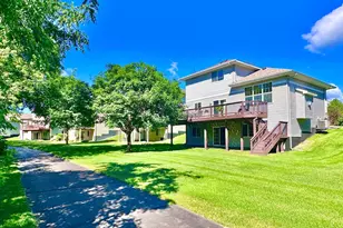21376 Hytrail Cir, Lakeville, MN 55044 - Photo 45