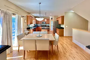 21376 Hytrail Cir, Lakeville, MN 55044 - Photo 9