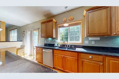 21376 Hytrail Circle, Lakeville, MN 55044 - Photo 13