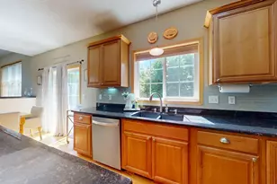 21376 Hytrail Cir, Lakeville, MN 55044 - Photo 13
