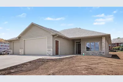 1507 Buffalo Ridge Drive, Luverne, MN 56156 - Photo 3