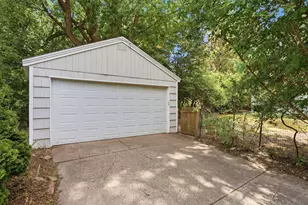 601 Iowa Ave E, Saint Paul, MN 55130 - Photo 37