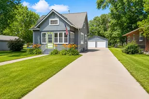 420 S Swift Ave, Litchfield, MN 55355 - Photo 1