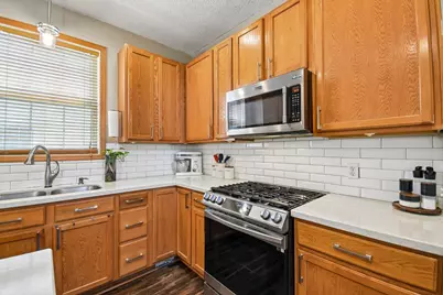 4851 Woodland Avenue, Shakopee, MN 55379 - Photo 7