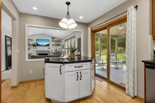 3145 Copper Oaks Trail, Woodbury, MN 55125 - Photo 11