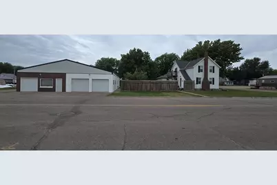 101 Wilson Street, Springfield, MN 56087 - Photo 3