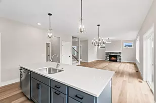 5872 Upper 179th St W, Lakeville, MN 55044 - Photo 5