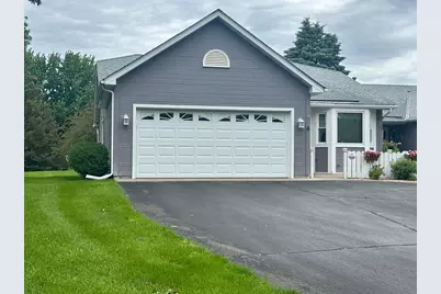 6 Oak Ridge Trail, Circle Pines, MN 55014 - Photo 1