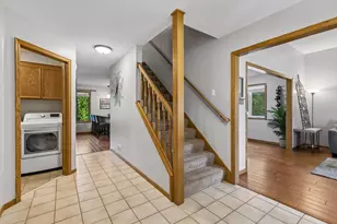 12904 Essex Way, Apple Valley, MN 55124 - Photo 5