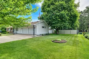 1422 10th Ave, Anoka, MN 55303 - Photo 25