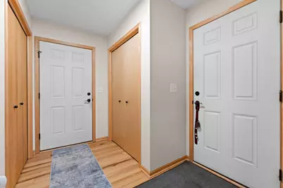 519 Pointe Court SW, Rochester, MN 55902 - Photo 13