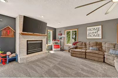 42219 Highway 58 Boulevard, Zumbrota, MN 55992 - Photo 9