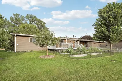 320 N West Street, Belle Plaine, MN 56011 - Photo 45
