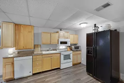 320 N West Street, Belle Plaine, MN 56011 - Photo 33