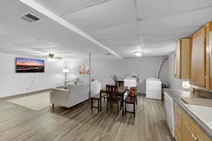 320 N West St, Belle Plaine, MN 56011 - Photo 37