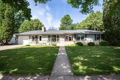 415 N 8th Street, River Falls, WI 54022 - Photo 3