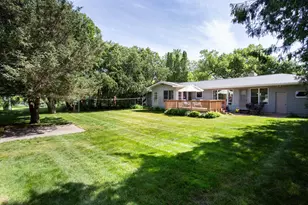 415 N 8th St, River Falls, WI 54022 - Photo 35