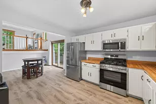 9626 Wellington Ln N, Maple Grove, MN 55369 - Photo 7