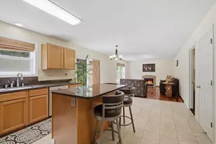 4918 Rusten Rd, Eagan, MN 55122 - Photo 5