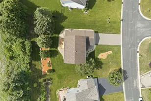 4918 Rusten Rd, Eagan, MN 55122 - Photo 53