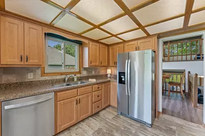 2416 95th Avenue N, Brooklyn Park, MN 55444 - Photo 9