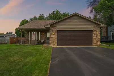 2416 95th Avenue N, Brooklyn Park, MN 55444 - Photo 37