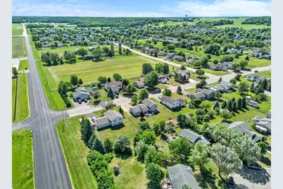 504 S Maple Street, Belle Plaine, MN 56011 - Photo 55