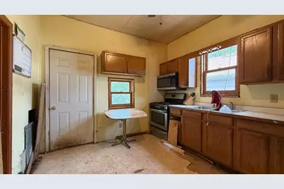 308 W College Drive, Marshall, MN 56258 - Photo 13